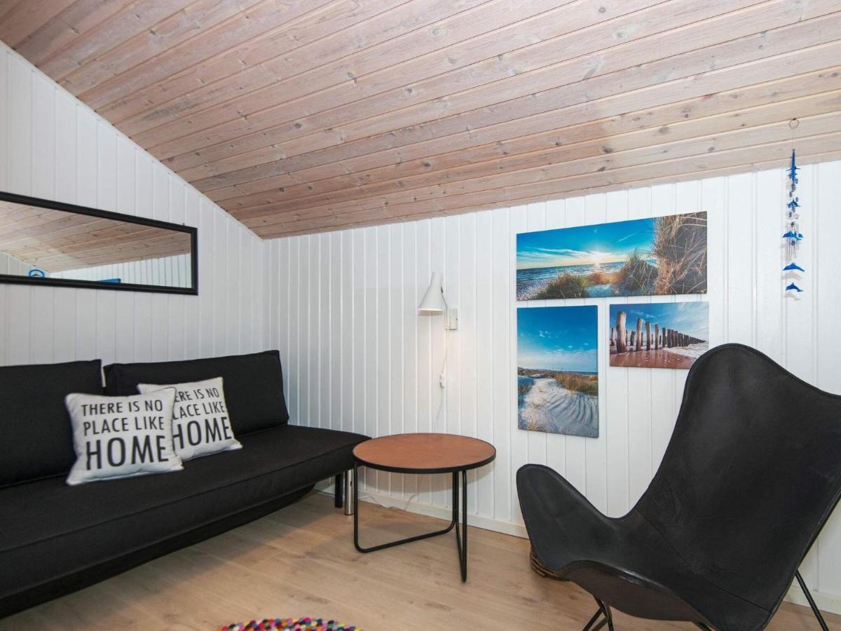 6 Person Holiday Home In R M Bolilmark Eksteriør billede